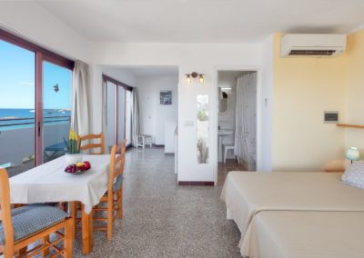 Formentera Es Pujols appartamento mono fronte mare