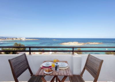 Formentera Es Pujols appartamento mono fronte mare