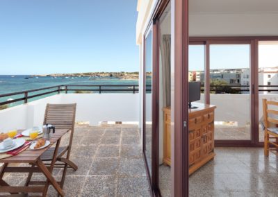 Formentera Es Pujols appartamento mono fronte mare